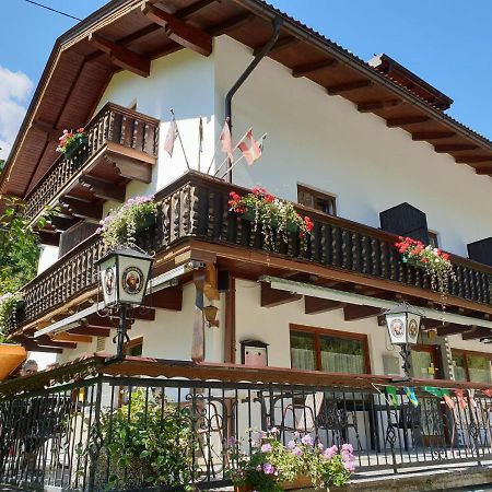 Tattoo Pension Mit Restaurant Und Tattoo-Studio Mörtschach Buitenkant foto
